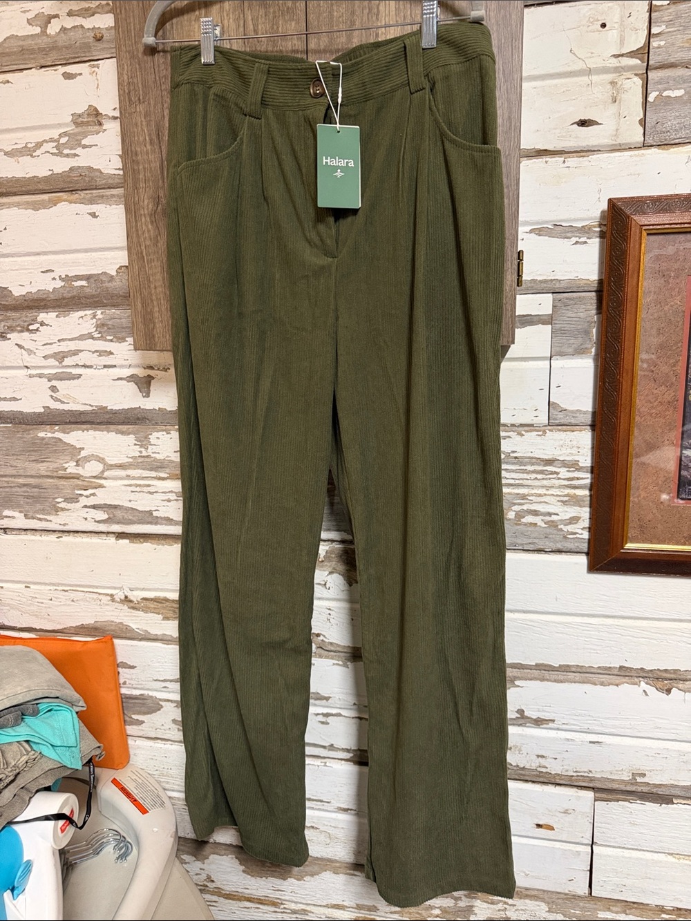 HALARA Olive Wide-Leg Corduroy Pants